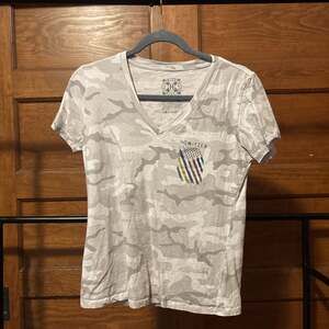 Howitzer Freedom Camo V-Neck T-Shirt
